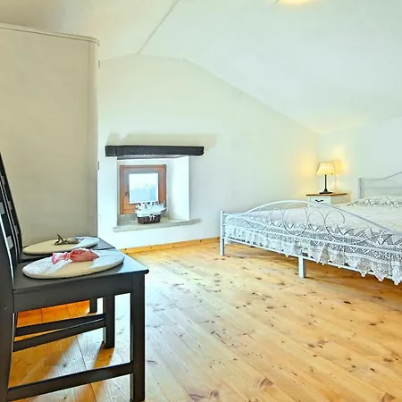 House Vita *